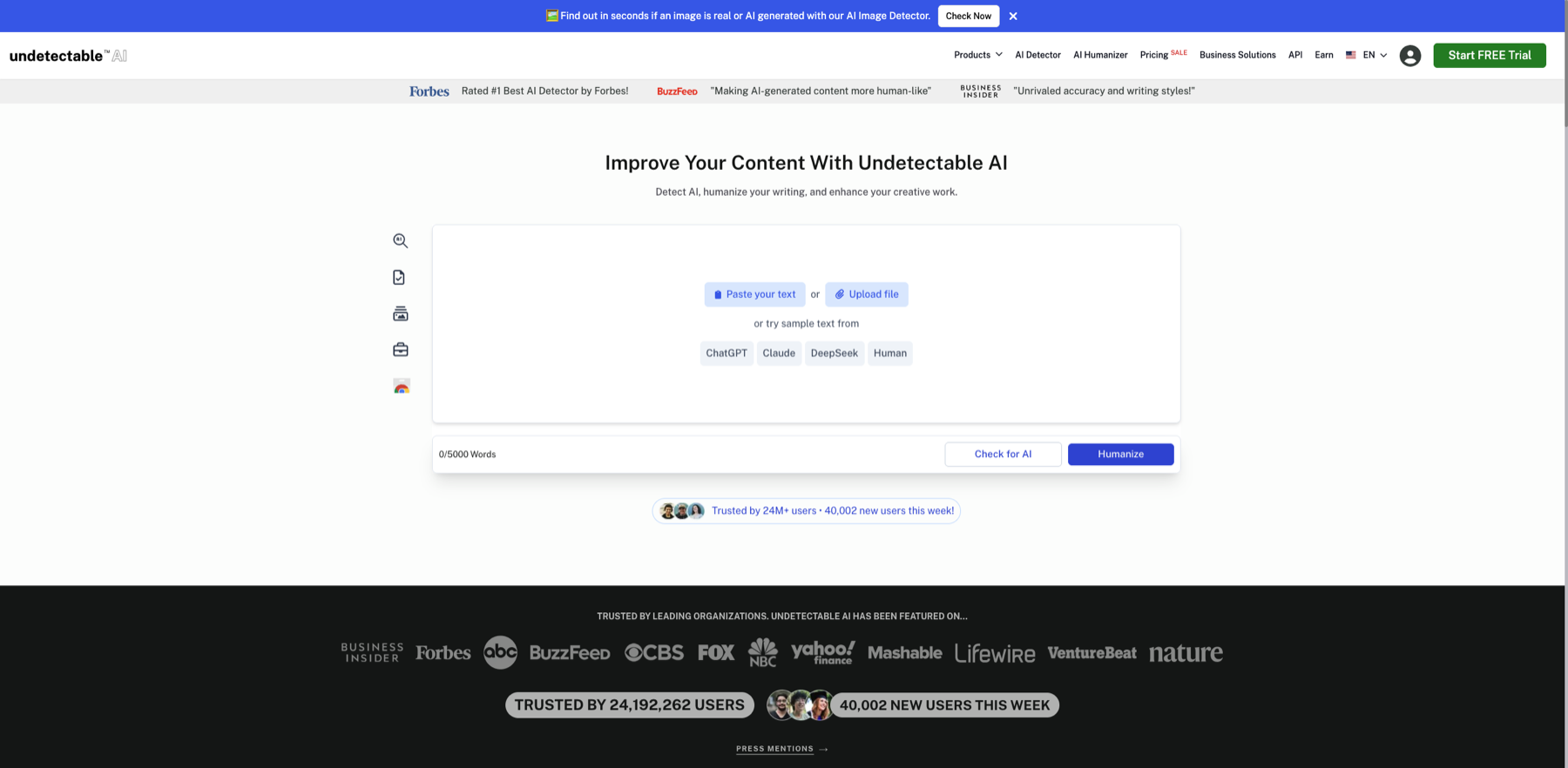 Undetectable AI 编辑界面,标出粘贴、上传、检测和文本优化按钮